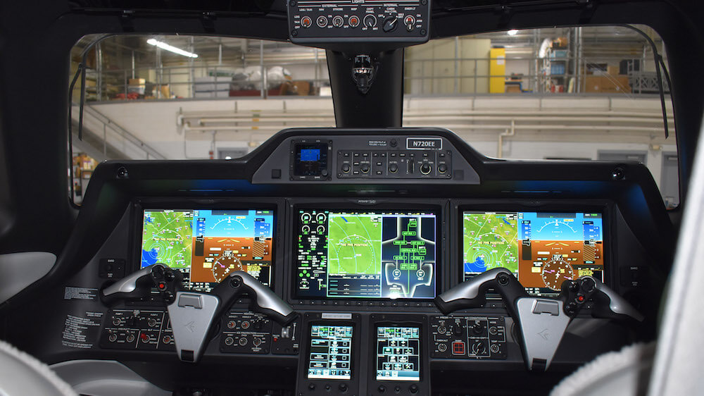 jets cockpit