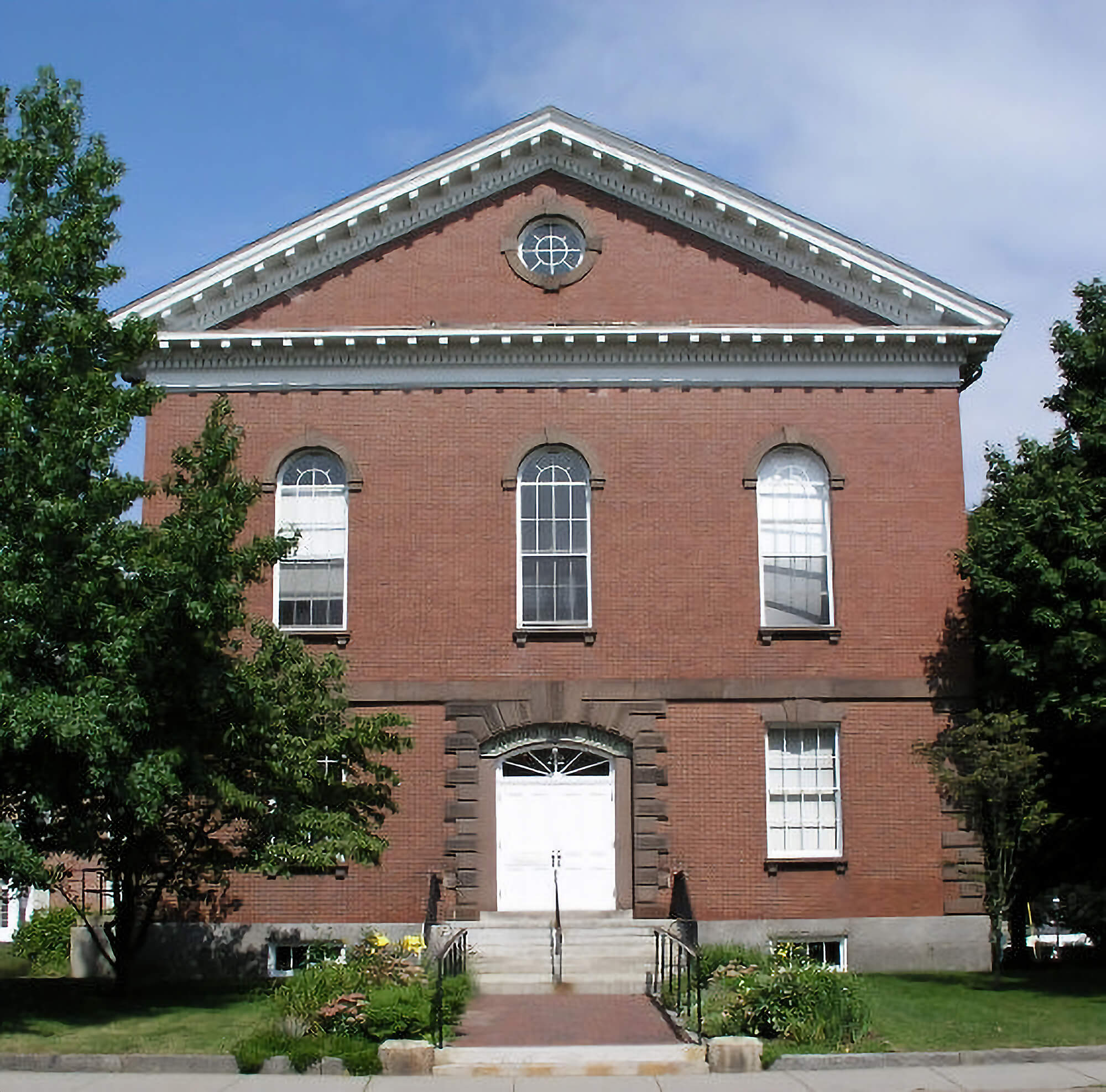 22 Monument Square Town Hall